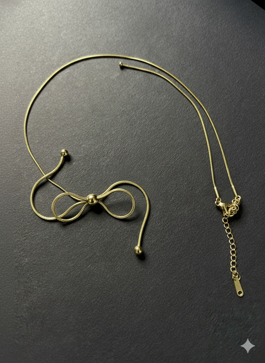 Faltu Fit Adjustable Sleek Gold-Plated Chain Bracelet for Women